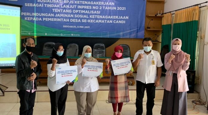Saat Kegiatan dan Penyerahan BPJAMSOSTEK JKN Kepada Ahli Waris