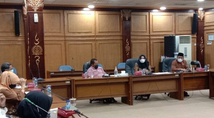 Saat Gelar Acara Oleh Tim Panja Covid DPRD Sidoarjo