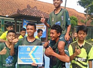 Siswa Kelas 7D SMPN 1 Wonoayu, Sabet Juara 1 Inter Class Game 2022